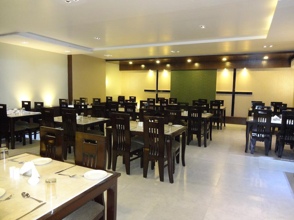 Hardik Resort Orchha Ngoại thất bức ảnh