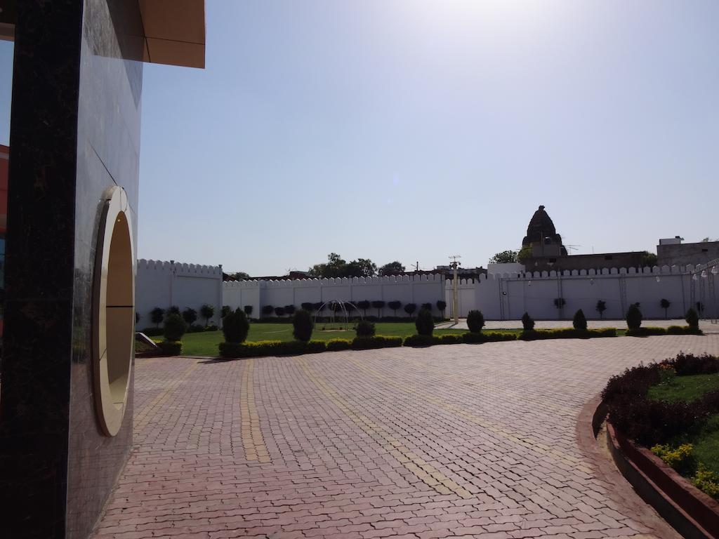 Hardik Resort Orchha Ngoại thất bức ảnh